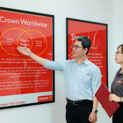 Hình ảnh quy định làm việc và châm ngôn làm việc tại Crown Việt Nam